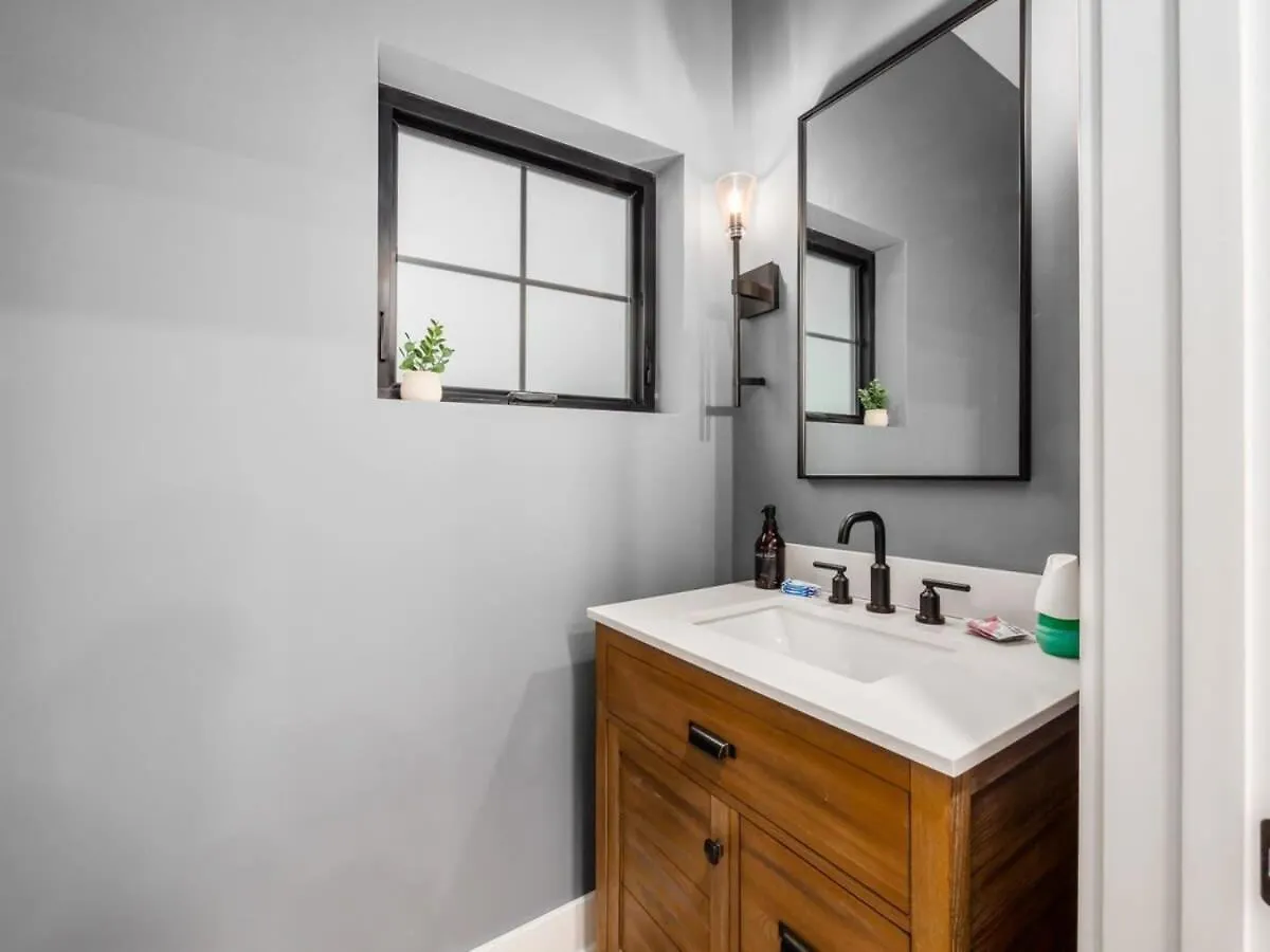 Chateau In The Village - Brand New 3Bd 5Ba Columbus 0*,  United States